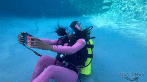 www.aqualungs50.com - Never Trust a Lone Diver thumbnail